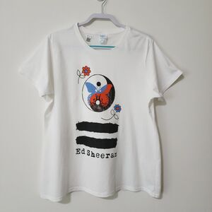 Port & Company ED SHEERAN Womens Yin And Yang Butterfly White T-Shirt Size 2XL